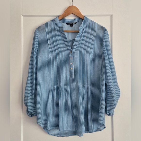 Zac & Rachel Blue And White Striped Womens Medium Blouse - Picture 2 of 10